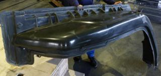 Детали экстерьера (бамперы, крылья, капоты, декоративные накладки, кунги, аэродинамические обтекатели)