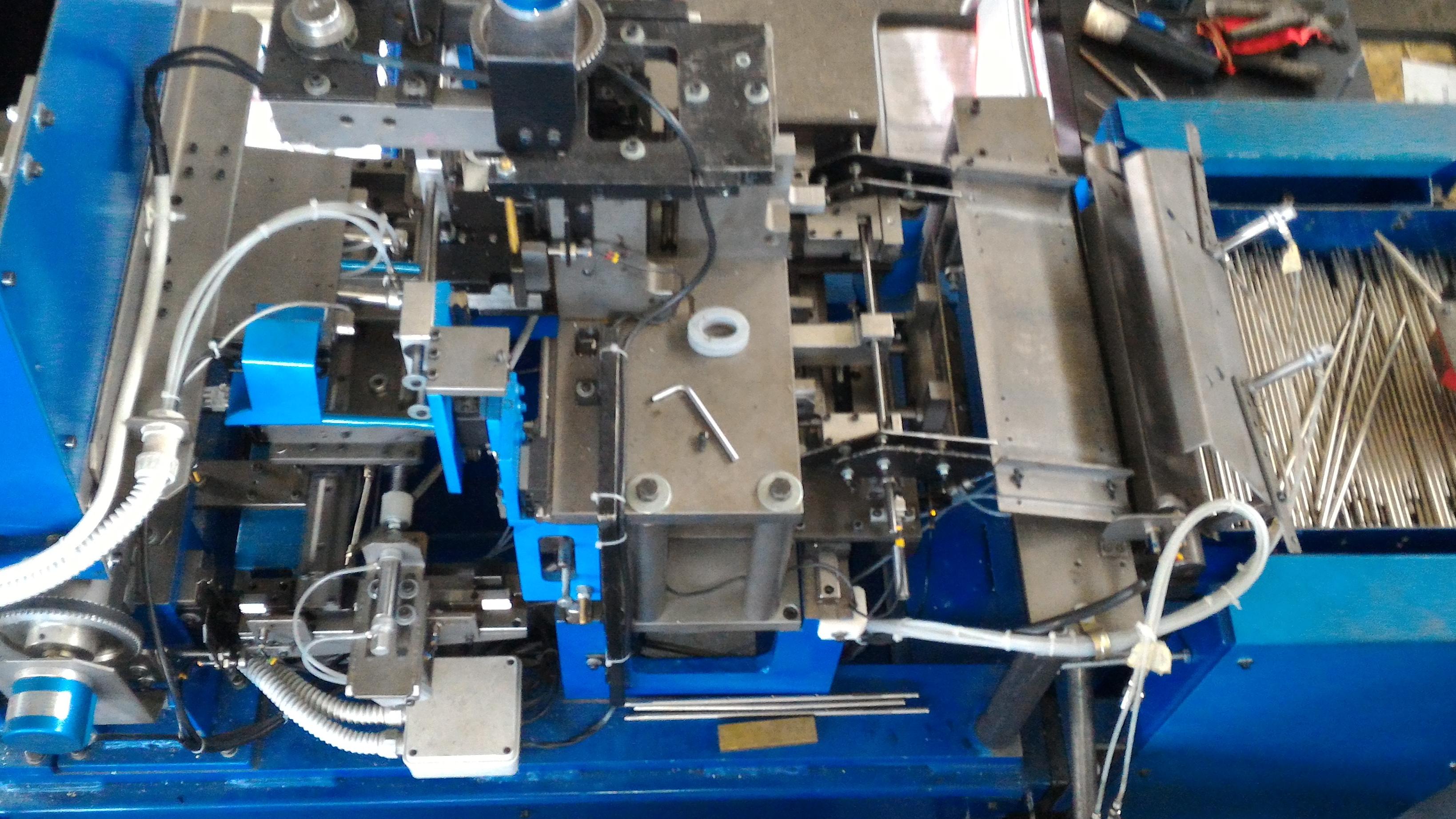 Специальная машина для тяги деревьев