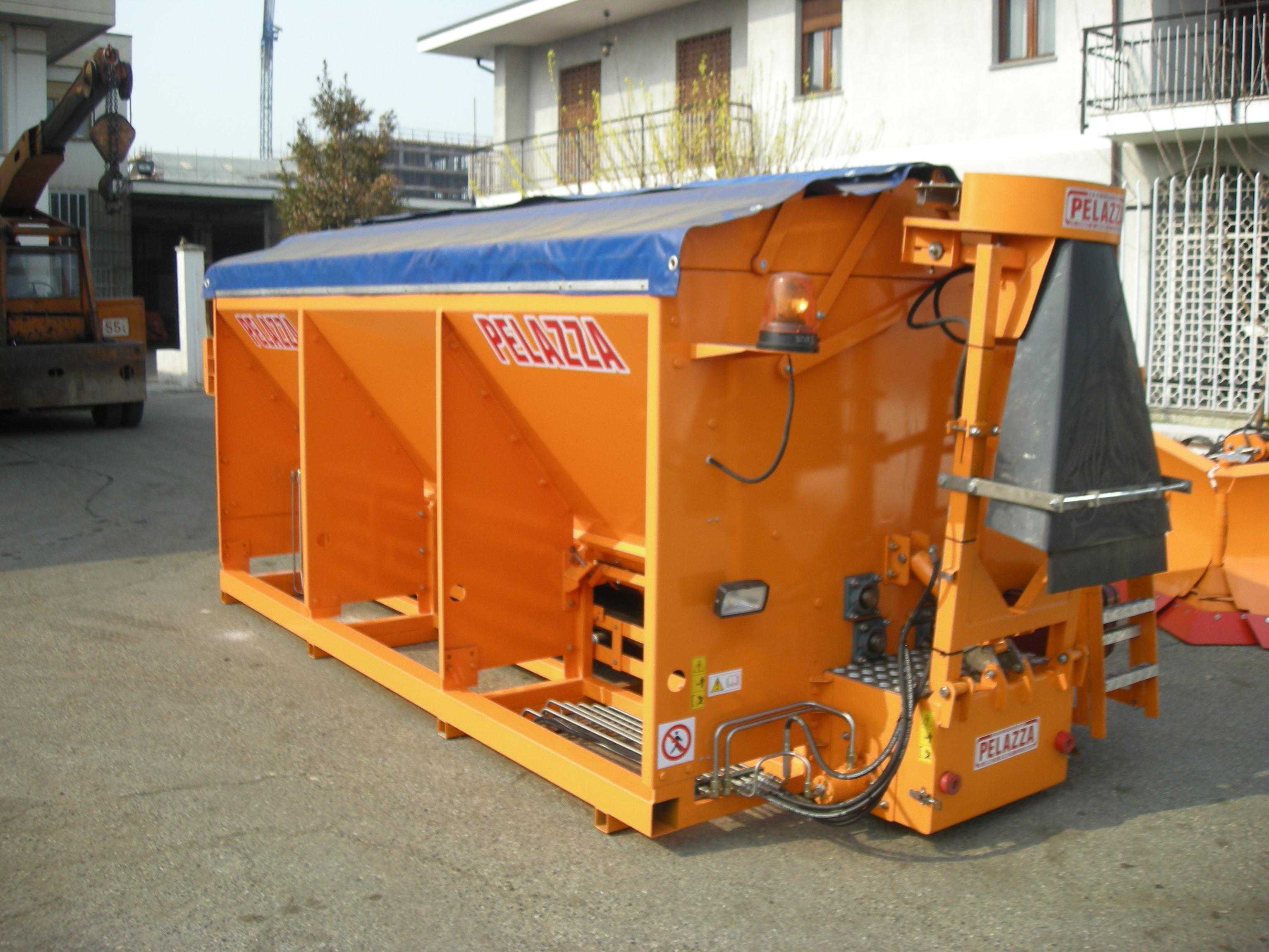 Разбрасыватели соли